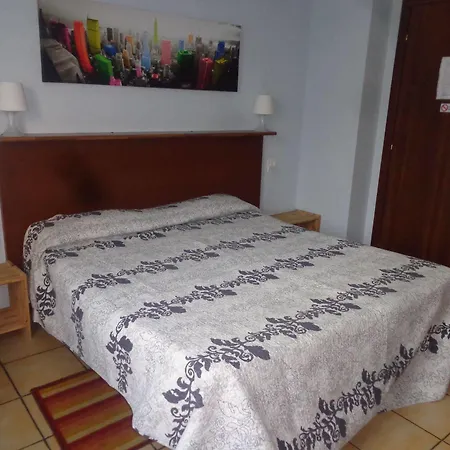 Al Grattacielo Bed and Breakfast 4*